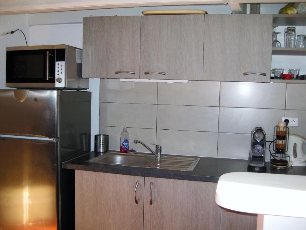 Nuitées Aixoises Apartamento Aix-en-Provence Exterior foto